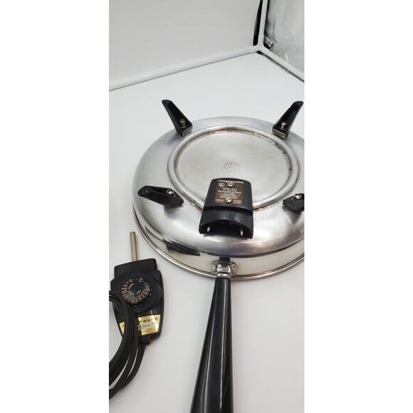 Vtg FABERWARE SS Electric Fry Pan, Aluminum Clad, 310-A / 12” PRE-OWNED - Picture 5 of 7